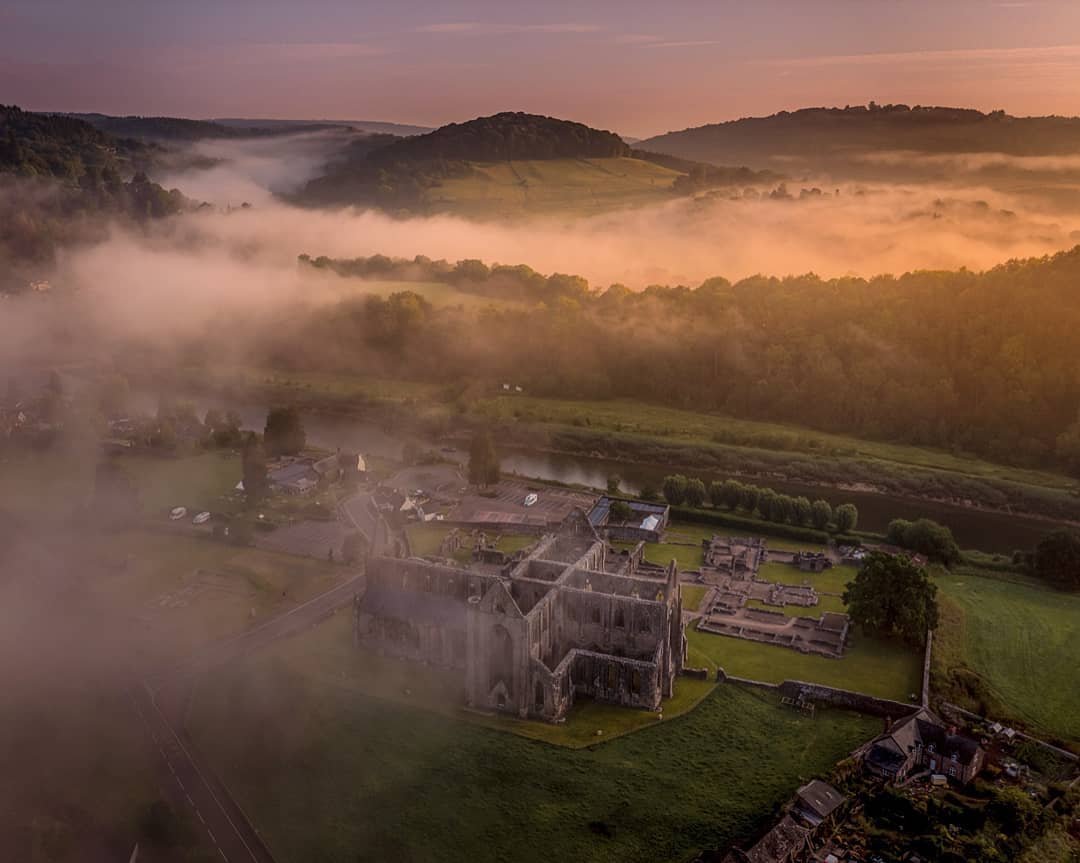 @itkapp Tintern Abbey Instagram